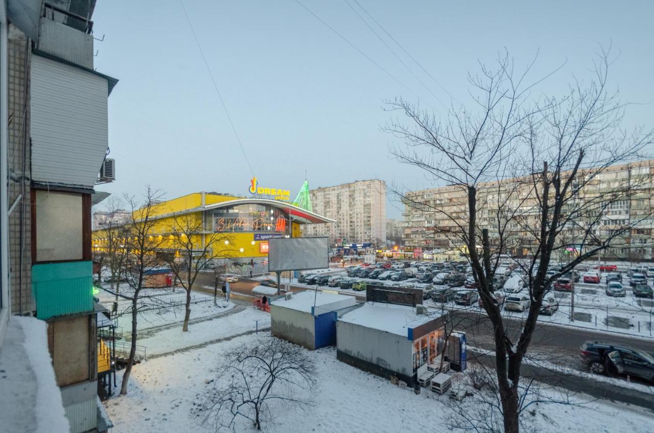 Kvartirkoff Na Obolonskiy Prospekt 7 Kiew Exterior foto
